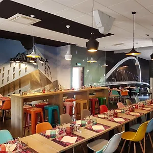 Brit Lyon Nord Hotell